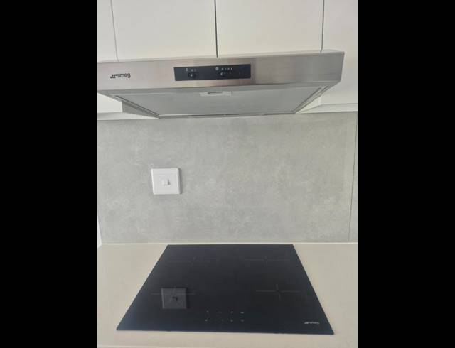 1 BEDROOM PROPERTY TO RENT IN UMHLANGA ROCKS